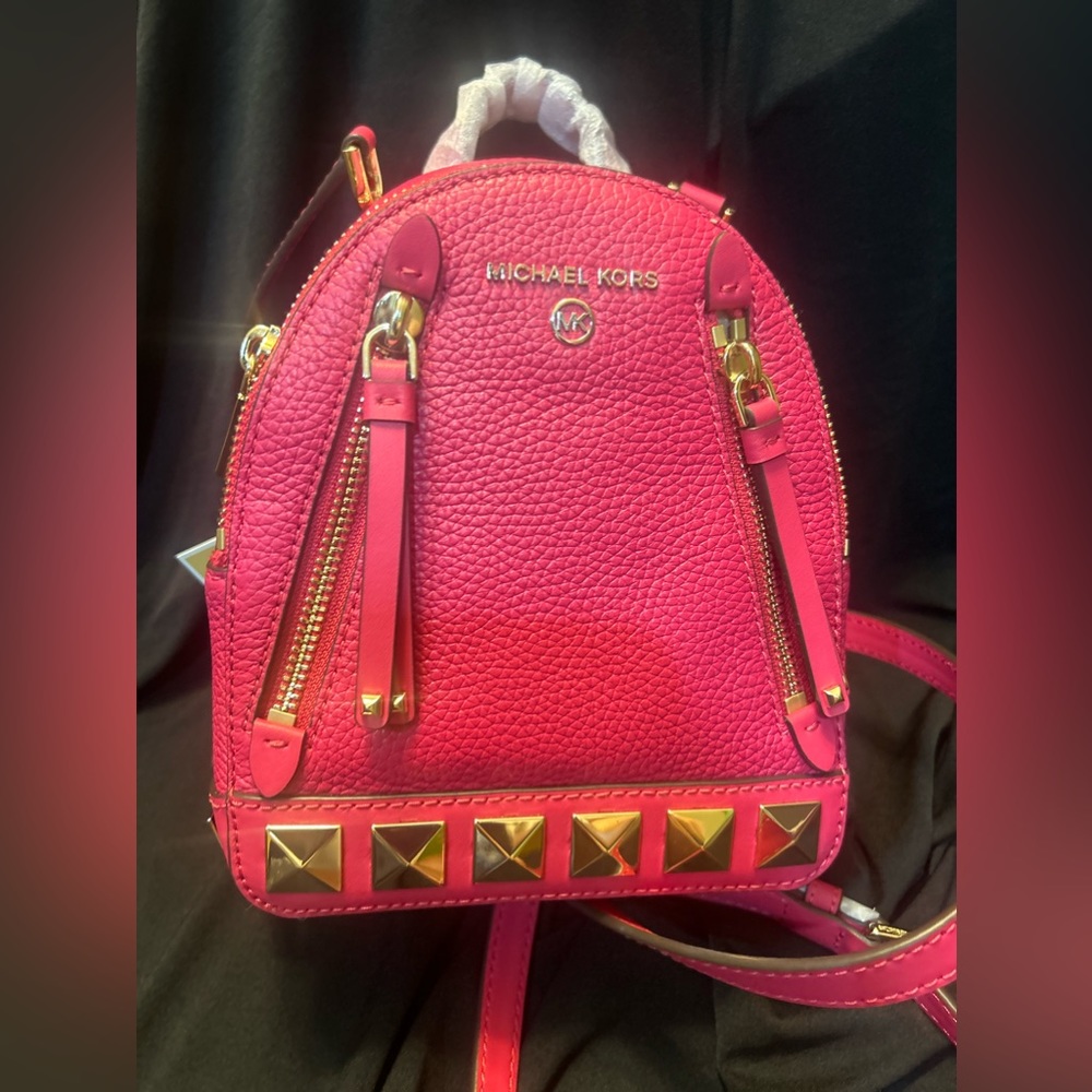 Brooklyn Extra-Small Pebbled Leather Backpack- Hot pink - Picture 9 of 11